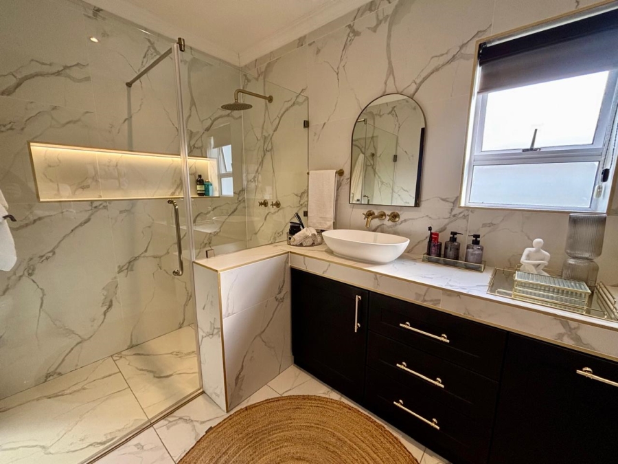 To Let 3 Bedroom Property for Rent in Windsor Park Estate Western Cape